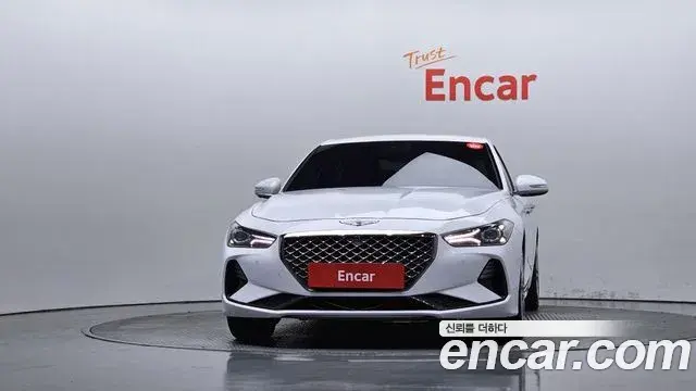 Genesis G70 2019 — Photo 4/32