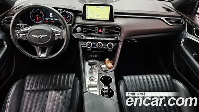 Genesis G70 2019 — Photo 10/32