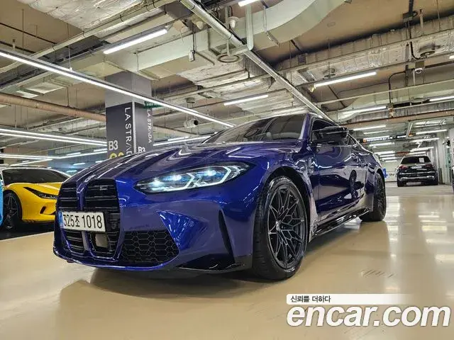 BMW M4 2022 — ფოტო 4/20