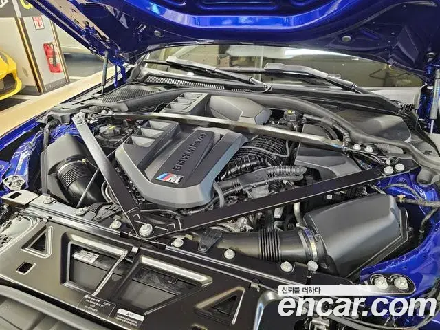 BMW M4 2022 — ფოტო 10/20