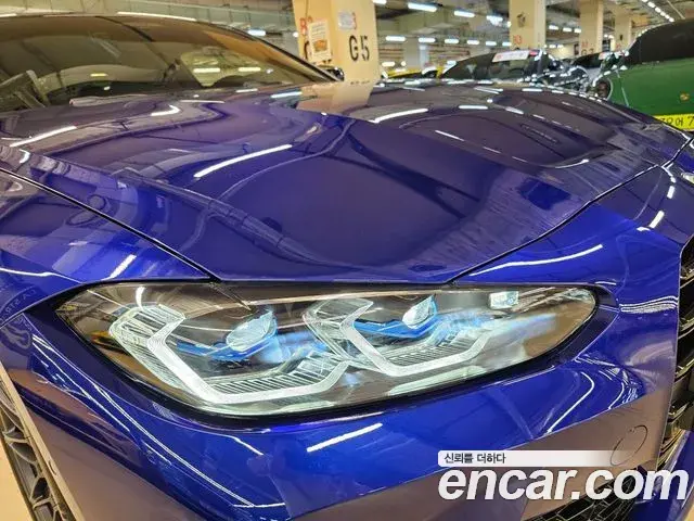 BMW M4 2022 — ფოტო 9/20