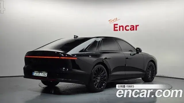 Hyundai Grandeur 2022 — Фото 2/20