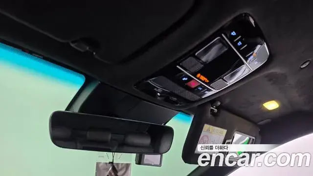 Hyundai Grandeur Hybrid 2022 — Photo 2/36