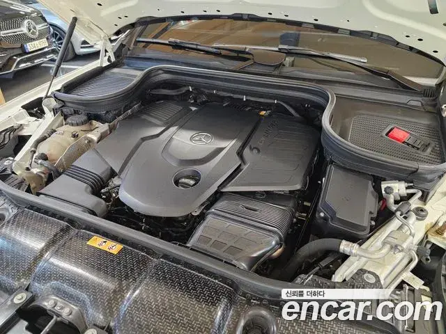 Mercedes-Benz GLE-Class 2021 — Фото 5/20