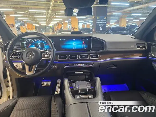 Mercedes-Benz GLE-Class 2021 — Фото 6/20