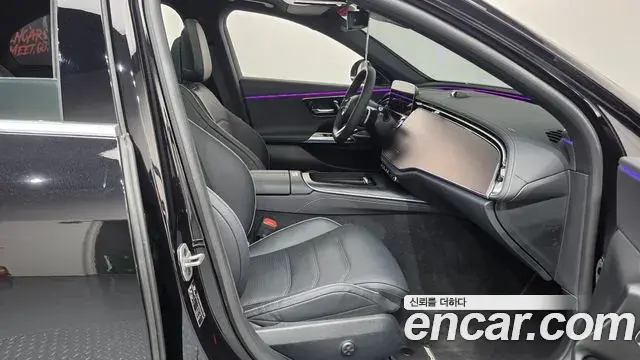 Mercedes-Benz E-Class 2024 — ფოტო 7/33