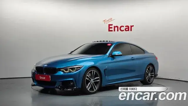 BMW 4 Series 2018 — Şəkil 24/34