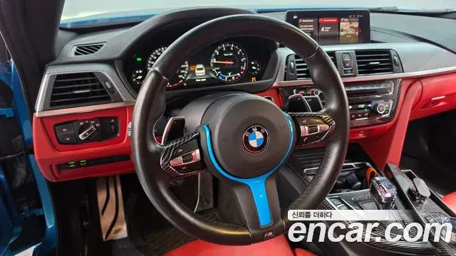 BMW 4 Series 2018 — Şəkil 12/34