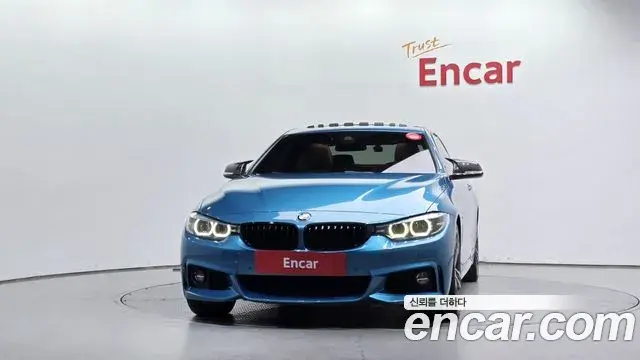 BMW 4 Series 2018 — Photo 31/34