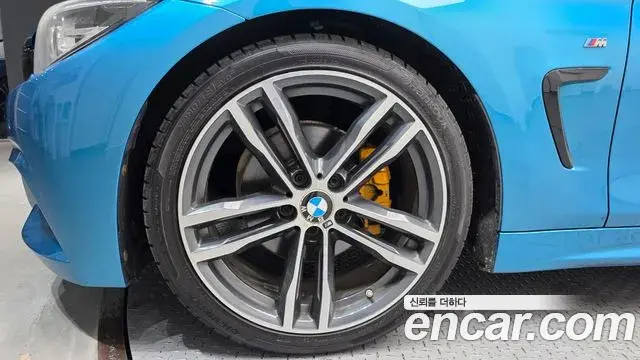 BMW 4 Series 2018 — Photo 9/34