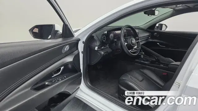 Hyundai The New Avante Hybrid 2022 — Şəkil 15/20