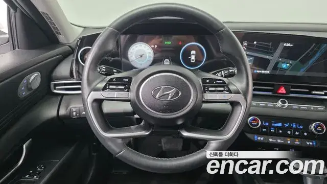 Hyundai The New Avante Hybrid 2022 — Şəkil 16/20