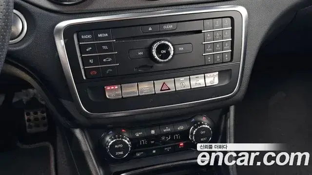 Mercedes-Benz CLA-Class 2018 — ფოტო 8/20