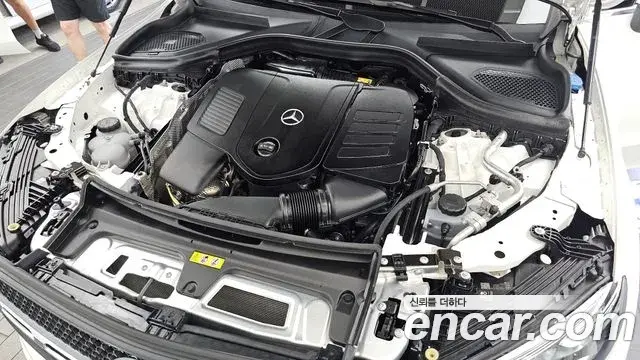 Mercedes-Benz GLC-Class 2024 — Şəkil 5/37