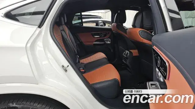 Mercedes-Benz GLC-Class 2024 — Şəkil 36/37