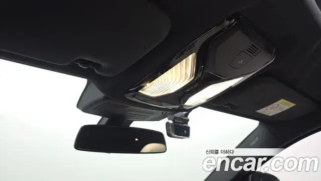 BMW X4 2021 — Фото 18/20