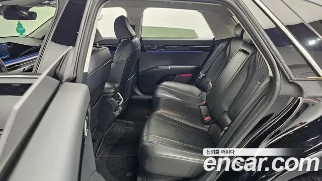 Hyundai Grandeur Hybrid 2023 — Şəkil 20/32