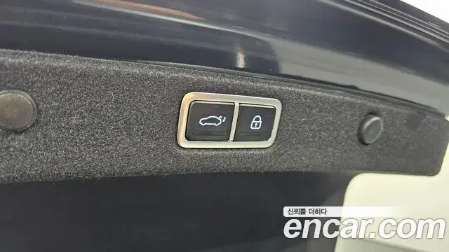 Hyundai Grandeur Hybrid 2023 — Şəkil 32/32