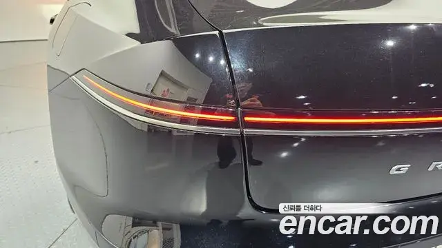 Hyundai Grandeur Hybrid 2023 — Şəkil 12/32