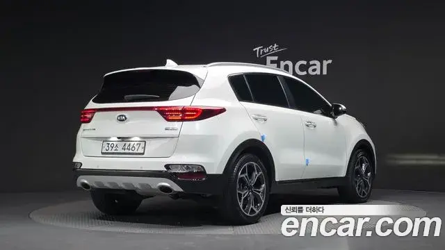 Kia Sportage The Bold 2018 — Фото 2/20