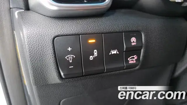 Kia Sportage The Bold 2018 — Фото 13/20