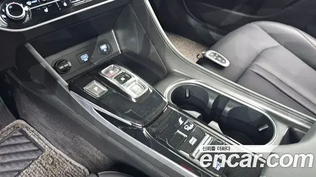 Hyundai Sonata Hybrid 2019 — ფოტო 12/20