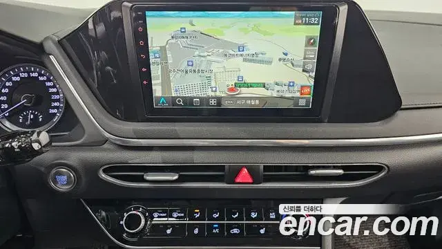 Hyundai Sonata Hybrid 2019 — ფოტო 18/20