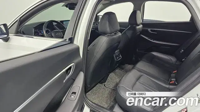 Hyundai Sonata Hybrid 2019 — ფოტო 9/20