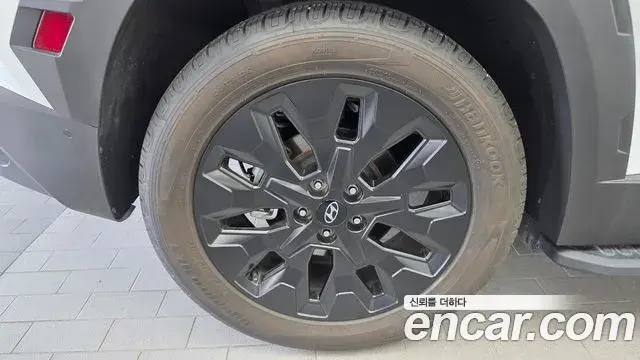 Hyundai Tucson Hybrid 2023 — Photo 3/34