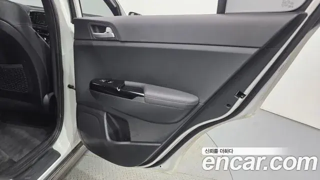 Kia Sportage The Bold 2019 — Photo 9/32