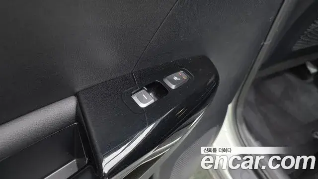 Kia Sportage The Bold 2019 — Photo 10/32