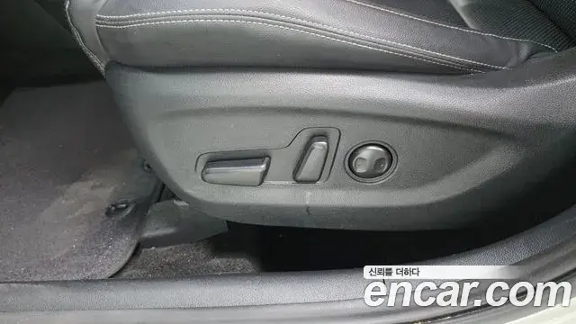 Kia Sportage The Bold 2019 — Photo 27/32
