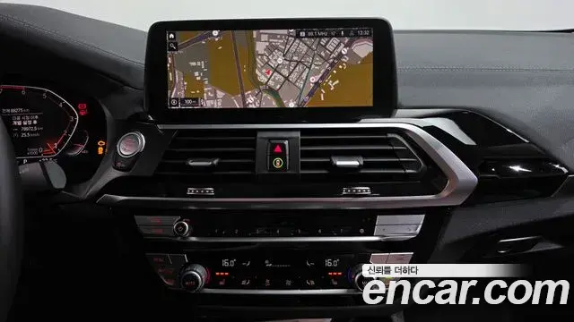 BMW X4 2020 — Фото 12/20