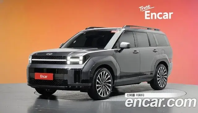 Hyundai Santa Fe 2023 — Фото 1/20