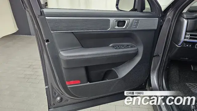 Hyundai Santa Fe 2023 — Şəkil 24/31
