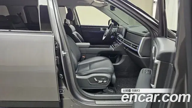 Hyundai Santa Fe 2023 — Şəkil 22/31