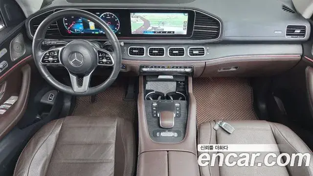 Mercedes-Benz GLE-Class 2023 — Photo 3/20