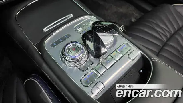 Genesis G90 2023 — ფოტო 3/20