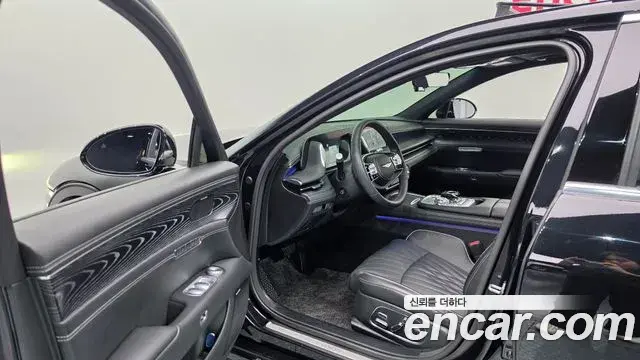 Genesis G90 2023 — ფოტო 18/20