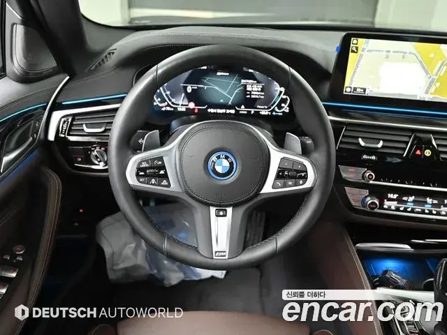 BMW 5 Series 2023 — Фото 13/20