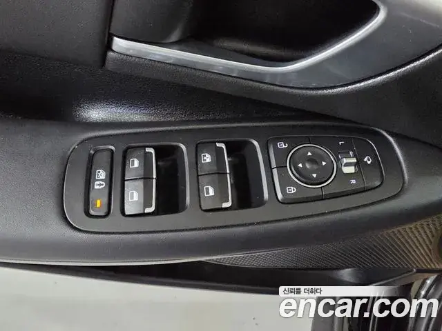 Hyundai Sonata 2021 — Фото 6/19
