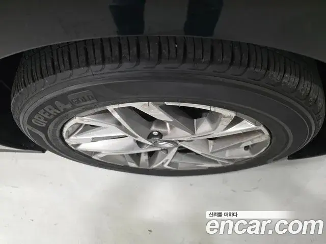 Hyundai Sonata 2021 — Фото 19/19