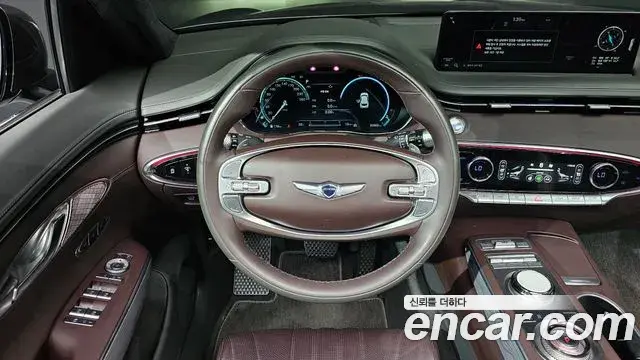 Genesis GV70 2023 — Photo 24/34