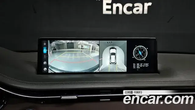Genesis GV70 2023 — Photo 25/34