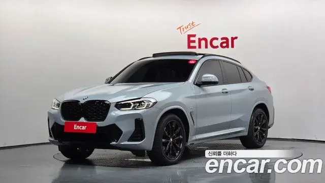 BMW X4 2025 — ფოტო 29/38
