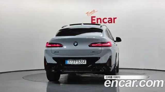 BMW X4 2025 — ფოტო 22/38