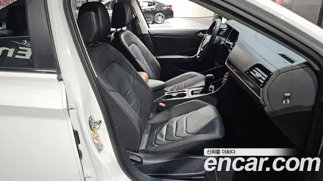 Volkswagen Jetta 2020 — Şəkil 22/31