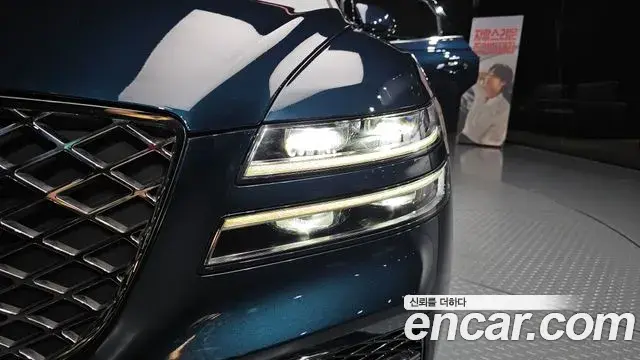 Genesis G80 2023 — Photo 11/32