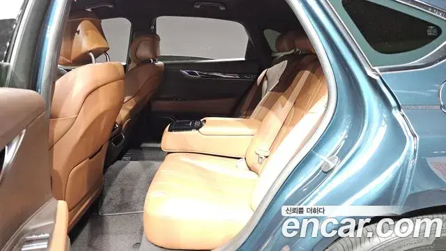 Genesis G80 2023 — Photo 13/32