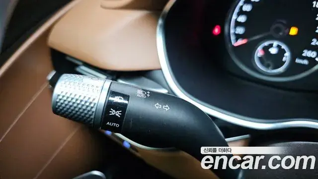 Genesis G80 2023 — Photo 24/32